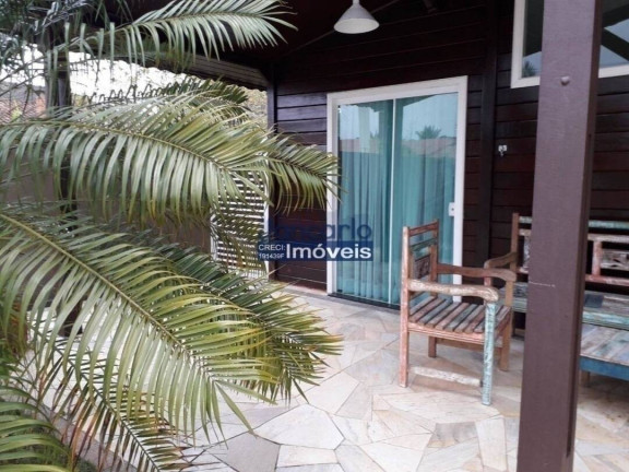 Imagem Casa com 6 Quartos para Temporada, 180 m² em Morada Da Praia - Bertioga