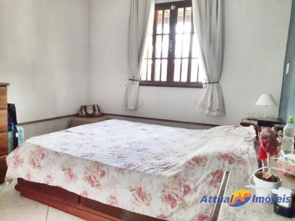 Imagem Casa com 4 Quartos à Venda, 174 m² em Vargem Grande - Teresópolis