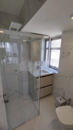 Imagem Apartamento com 3 Quartos para Alugar, 131 m² em Centro - Balneário Camboriú Imagem Apartamento com 3 Quartos para Alugar, 131 m² em Centro - Balneário Camboriú