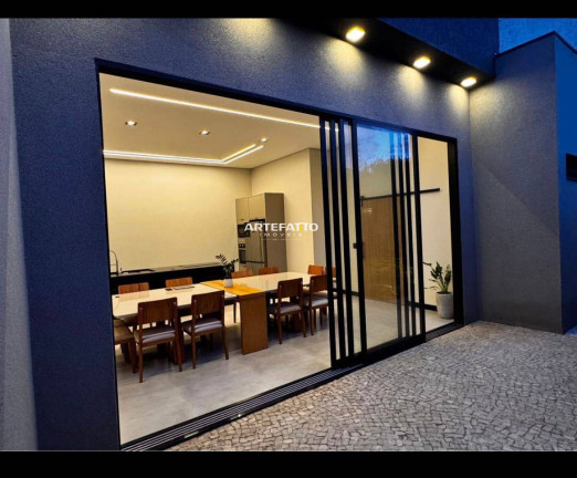 Imagem Casa com 3 Quartos à Venda, 170 m²