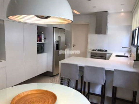 Imagem Apartamento com 4 Quartos à Venda, 200 m² em Campo Belo - São Paulo