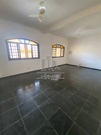 Imagem Sobrado com 3 Quartos à Venda, 380 m² em Solemar - Praia Grande Imagem Sobrado com 3 Quartos à Venda, 380 m² em Solemar - Praia Grande