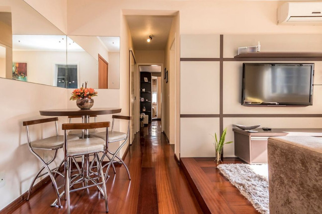 Imagem Apartamento com 2 Quartos à Venda, 52 m² em Santo Antônio - Porto Alegre