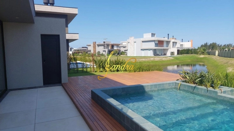 Imagem Casa de Condomínio com 4 Quartos à Venda, 270 m² em Remanso - Xangri-la