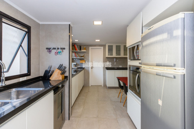 Imagem Apartamento com 4 Quartos à Venda, 236 m² em Real Parque - São Paulo