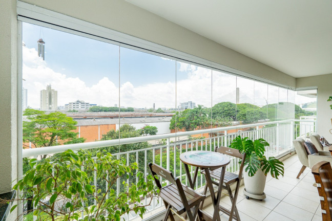Imagem Apartamento com 3 Quartos à Venda, 160 m² em Santo Amaro - São Paulo Imagem Apartamento com 3 Quartos à Venda, 160 m² em Santo Amaro - São Paulo