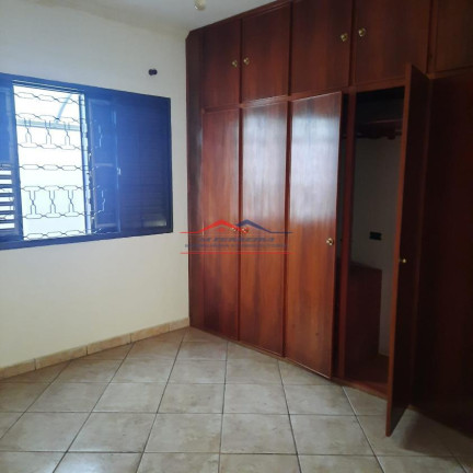 Imagem Casa com 2 Quartos à Venda, 140 m² em Centro - Saltinho
