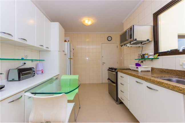 Imagem Imóvel com 3 Quartos à Venda, em Vila Nova Conceição - São Paulo Imagem Imóvel com 3 Quartos à Venda, em Vila Nova Conceição - São Paulo