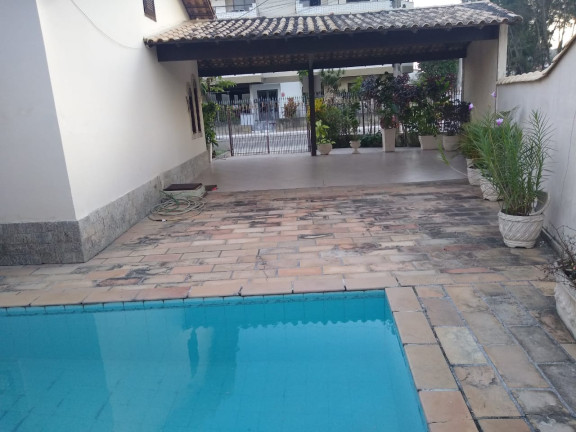 Casa com 2 Quartos à Venda, 120 m² em Parque Tamariz - Iguaba Grande