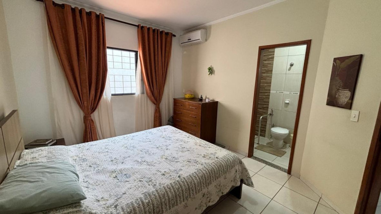 Imagem Casa com 3 Quartos à Venda, 119 m² em Vila Vilas Boas - Campo Grande Imagem Casa com 3 Quartos à Venda, 119 m² em Vila Vilas Boas - Campo Grande