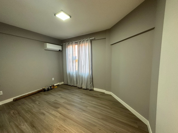Imagem Apartamento com 1 Quarto à Venda, 42 m² em Capoeiras - Florianópolis