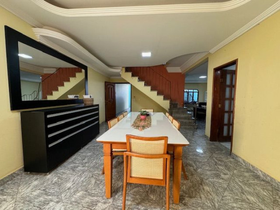 Imagem Sobrado com 3 Quartos à Venda, 245 m² em Jardim América - Goiânia Imagem Sobrado com 3 Quartos à Venda, 245 m² em Jardim América - Goiânia