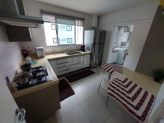 Imagem Apartamento com 3 Quartos à Venda, 158 m² em Centro - Balneário Camboriú Imagem Apartamento com 3 Quartos à Venda, 158 m² em Centro - Balneário Camboriú