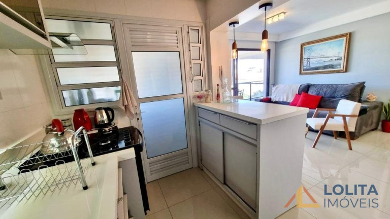 Imagem Apartamento com 3 Quartos à Venda, 97 m² em Balneário - Florianópolis Imagem Apartamento com 3 Quartos à Venda, 97 m² em Balneário - Florianópolis