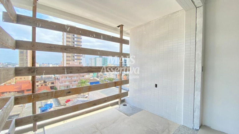 Imagem Apartamento com 3 Quartos à Venda, 93 m² em Centro - Torres