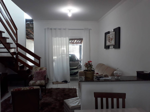 Imagem Sobrado com 2 Quartos à Venda,  em Universitário - Tijucas