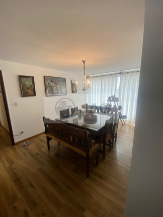 Imagem Casa com 3 Quartos à Venda, 208 m² em Jardim Botânico - Curitiba Imagem Casa com 3 Quartos à Venda, 208 m² em Jardim Botânico - Curitiba