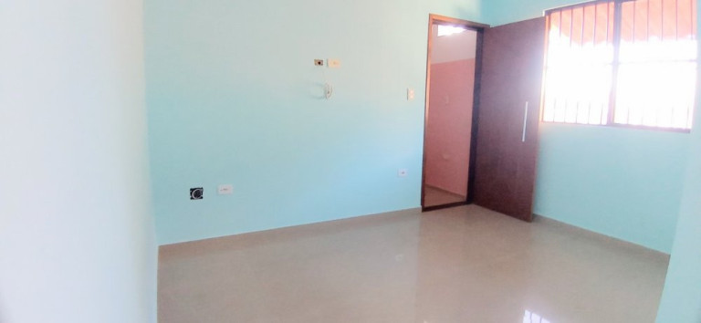 Foto do imóvel Casa com 3 Quartos à Venda, 67 m² em Vila Cascatinha - São Vicente