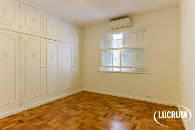 Imagem Apartamento com 3 Quartos à Venda, 110 m² em Lagoa - Rio De Janeiro Imagem Apartamento com 3 Quartos à Venda, 110 m² em Lagoa - Rio De Janeiro