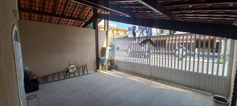 Imagem Casa com 2 Quartos à Venda, em Caiçara - Praia Grande Imagem Casa com 2 Quartos à Venda, em Caiçara - Praia Grande