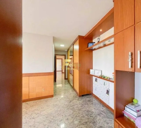 Imagem Imóvel com 4 Quartos à Venda, 330 m² em Praia Da Costa - Vila Velha Imagem Imóvel com 4 Quartos à Venda, 330 m² em Praia Da Costa - Vila Velha