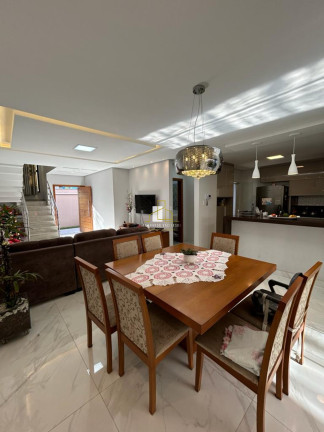 Imagem Casa com 3 Quartos à Venda, 193 m² em Colina De Laranjeiras - Serra Imagem Casa com 3 Quartos à Venda, 193 m² em Colina De Laranjeiras - Serra