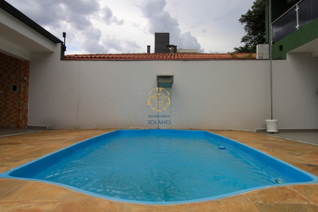 Imagem Casa com 3 Quartos à Venda, 480 m² em Bacacheri - Curitiba
