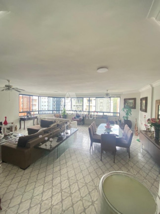 Imagem Apartamento com 3 Quartos à Venda, 220 m² em Pitangueiras - Guarujá