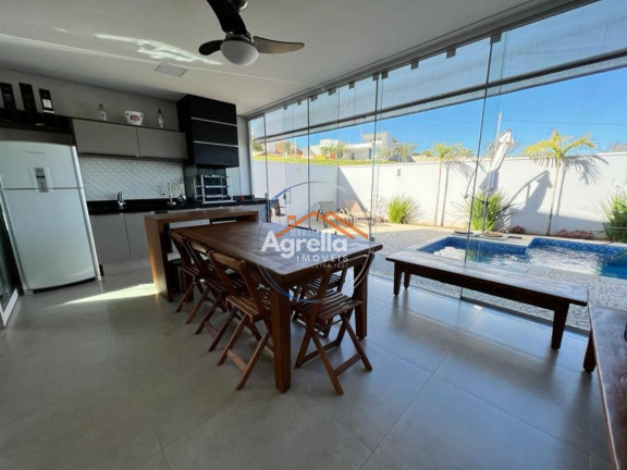 Imagem Imóvel com 3 Quartos à Venda, 279 m² em Residencial Vila Toscana - Mogi Mirim Imagem Imóvel com 3 Quartos à Venda, 279 m² em Residencial Vila Toscana - Mogi Mirim