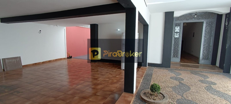 Imagem Casa com 4 Quartos à Venda, 360 m² em Centro - Piracicaba