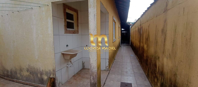 Imagem Casa com 2 Quartos à Venda, 125 m² em Princesa - Praia Grande