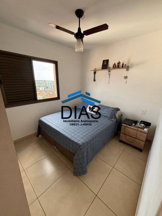 Imagem Apartamento com 2 Quartos à Venda, 65 m² em Centro - Araraquara