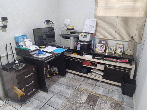 Imagem Casa com 3 Quartos à Venda, 204 m² em Centro - Campo Grande