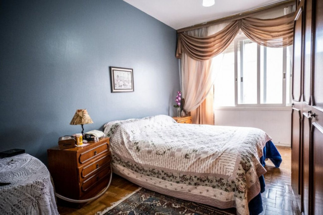 Imagem Imóvel com 2 Quartos à Venda, 59 m² em Passo Da Areia - Porto Alegre Imagem Imóvel com 2 Quartos à Venda, 59 m² em Passo Da Areia - Porto Alegre