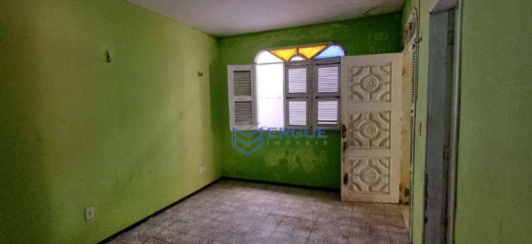Imagem Casa com 2 Quartos à Venda, 363 m² em Montese - Fortaleza