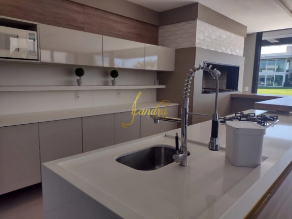 Imagem Casa de Condomínio com 5 Quartos à Venda, 370 m² em Centro - Xangri-la