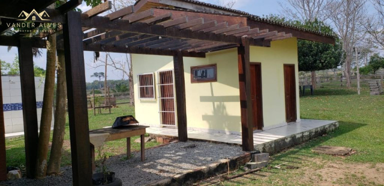Imagem Imóvel com 5 Quartos à Venda, 4.017.000 m² em Zona Rural