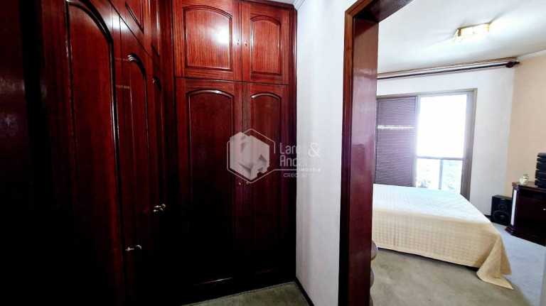 Imagem Apartamento com 3 Quartos à Venda, 216 m² em Campo Belo - São Paulo Imagem Apartamento com 3 Quartos à Venda, 216 m² em Campo Belo - São Paulo