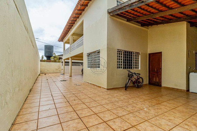 Imagem Casa com 5 Quartos à Venda, 475 m² em Setor Habitacional Arniqueira (águas Claras) - Brasília