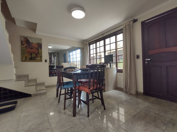 Casa de Condomínio com 3 Quartos à Venda, 160 m² em Rio Pequeno - São Paulo