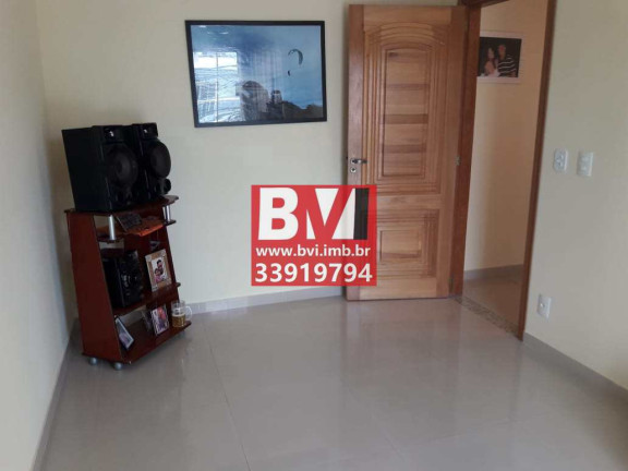 Imagem Casa com 2 Quartos à Venda, 157 m² em Vista Alegre - Rio De Janeiro Imagem Casa com 2 Quartos à Venda, 157 m² em Vista Alegre - Rio De Janeiro