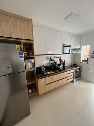 Imagem Casa com 3 Quartos à Venda, 275 m² em Parque Residencial Laranjeiras - Serra Imagem Casa com 3 Quartos à Venda, 275 m² em Parque Residencial Laranjeiras - Serra