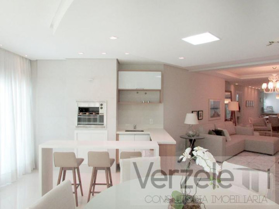 Imagem Apartamento com 3 Quartos à Venda, 198 m² em Centro - Balneário Camboriú Imagem Apartamento com 3 Quartos à Venda, 198 m² em Centro - Balneário Camboriú