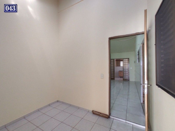 Imagem Casa com 5 Quartos à Venda, 220 m² em Santa Mônica - Londrina Imagem Casa com 5 Quartos à Venda, 220 m² em Santa Mônica - Londrina