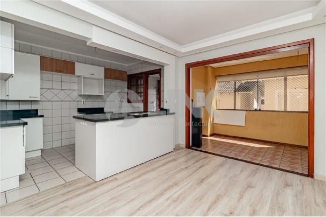 Apartamento com 2 Quartos à Venda, 73 m² em Jardim Itu - Porto Alegre