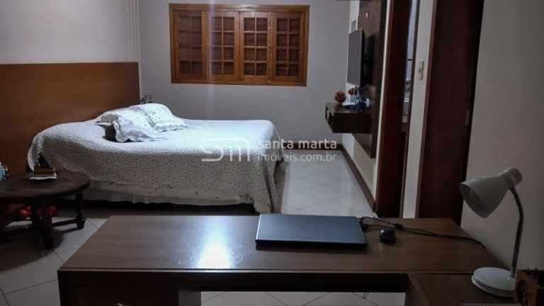 Imagem Sobrado com 3 Quartos à Venda, 250 m² em Olaria - Lorena