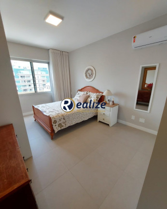 Imagem Imóvel com 4 Quartos à Venda, 250 m² em Centro - Guarapari Imagem Imóvel com 4 Quartos à Venda, 250 m² em Centro - Guarapari