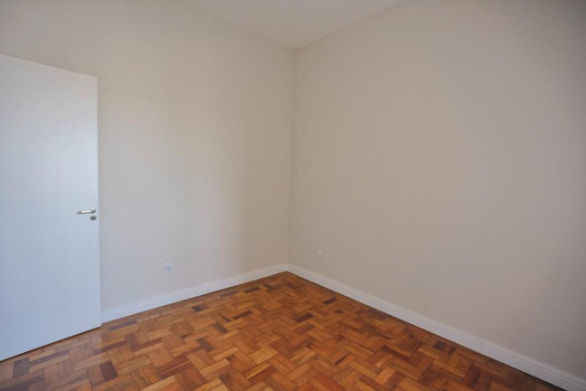 Imagem Imóvel com 2 Quartos à Venda,  em Moinhos De Vento - Porto Alegre