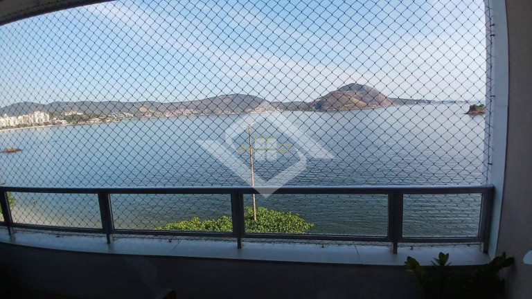 Foto do imóvel Apartamento com 4 Quartos à Venda, 300 m² em Ingá - Niterói