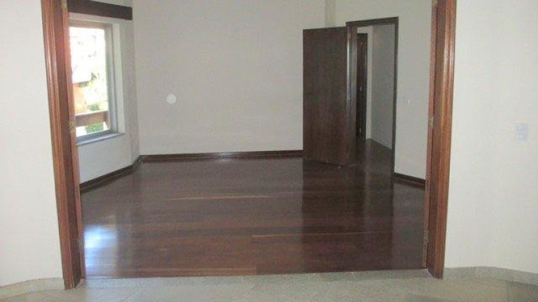 Imagem Casa com 4 Quartos à Venda, 690 m² em Pousada Dos Bandeirantes - Carapicuíba Imagem Casa com 4 Quartos à Venda, 690 m² em Pousada Dos Bandeirantes - Carapicuíba
